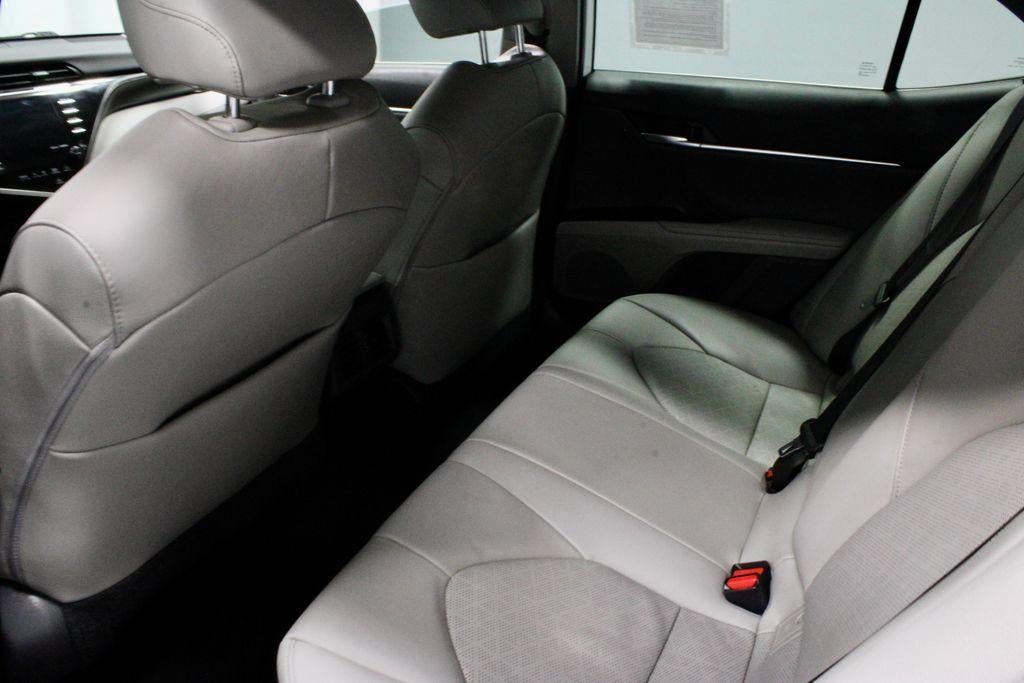 2020 Toyota Camry XSE Auto (Natl)