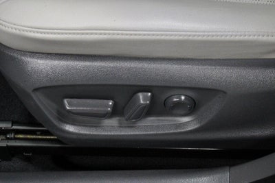 2020 Toyota Camry XSE Auto (Natl)
