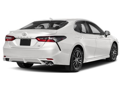 2022 Toyota Camry SE Auto (SE)