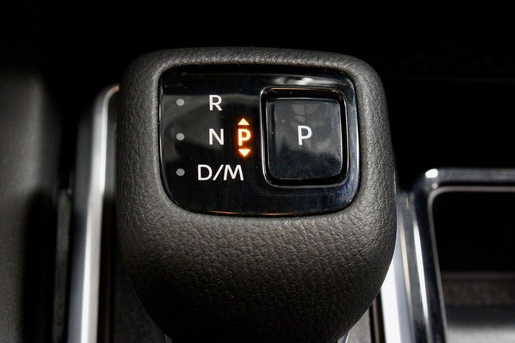 2024 Nissan Pathfinder SV 4WD