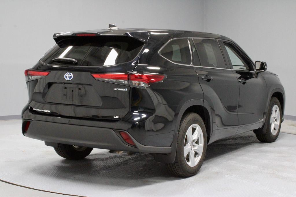 2022 Toyota Highlander Hybrid LE AWD (Natl)