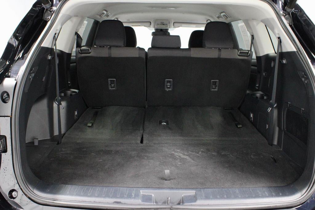 2022 Toyota Highlander Hybrid LE AWD (Natl)