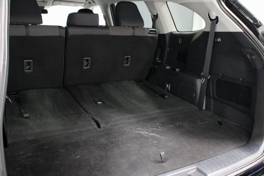 2022 Toyota Highlander Hybrid LE AWD (Natl)