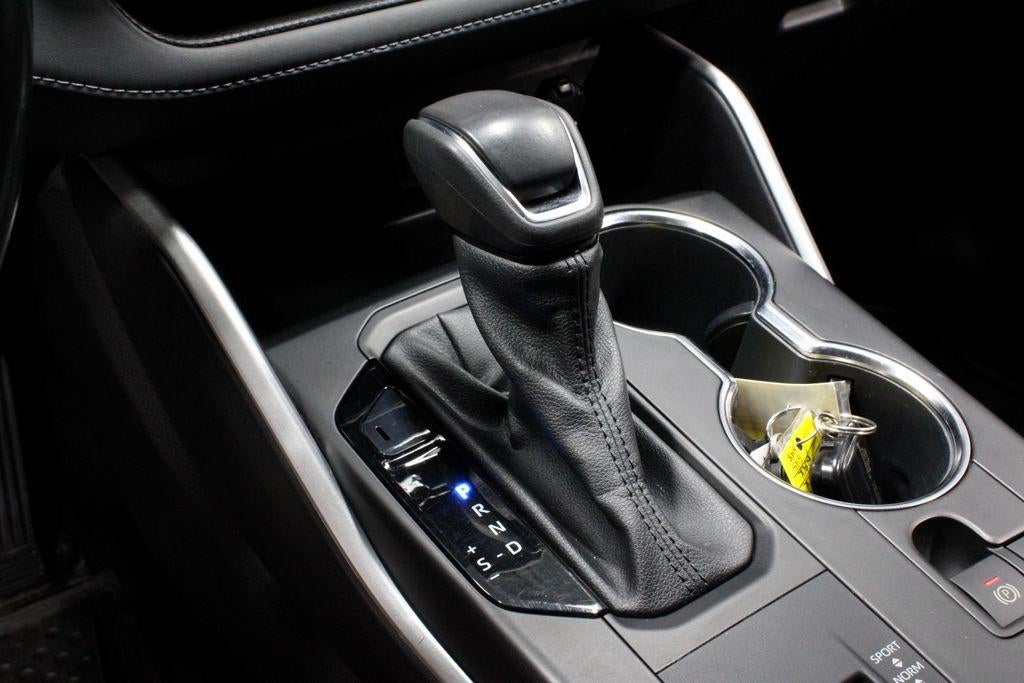2022 Toyota Highlander Hybrid LE AWD (Natl)