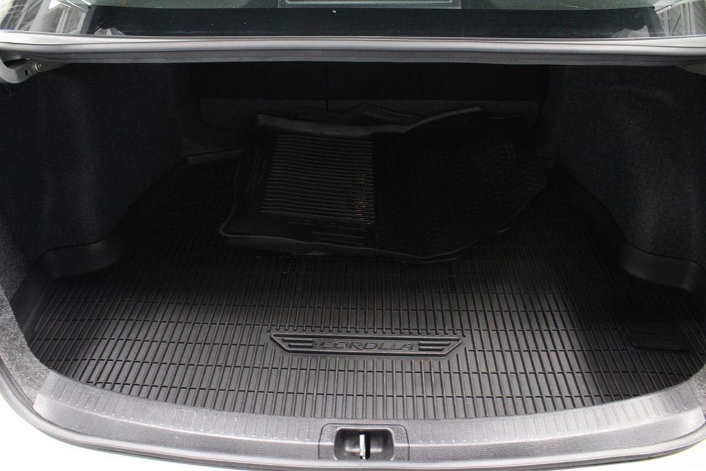 2025 Toyota Corolla SE CVT (Natl)