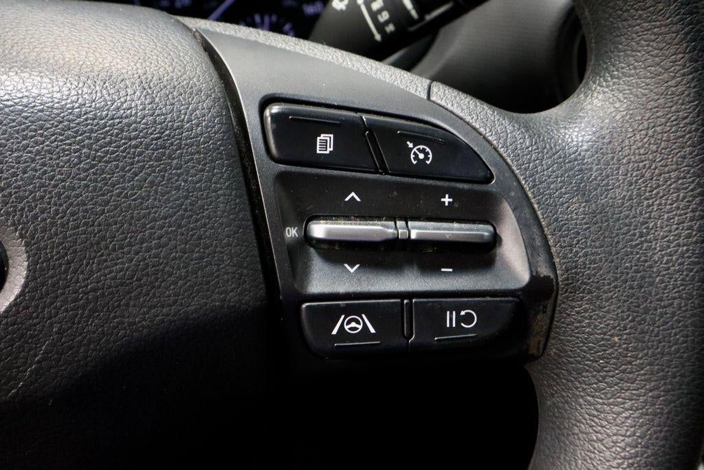 2023 Hyundai KONA SEL Auto FWD