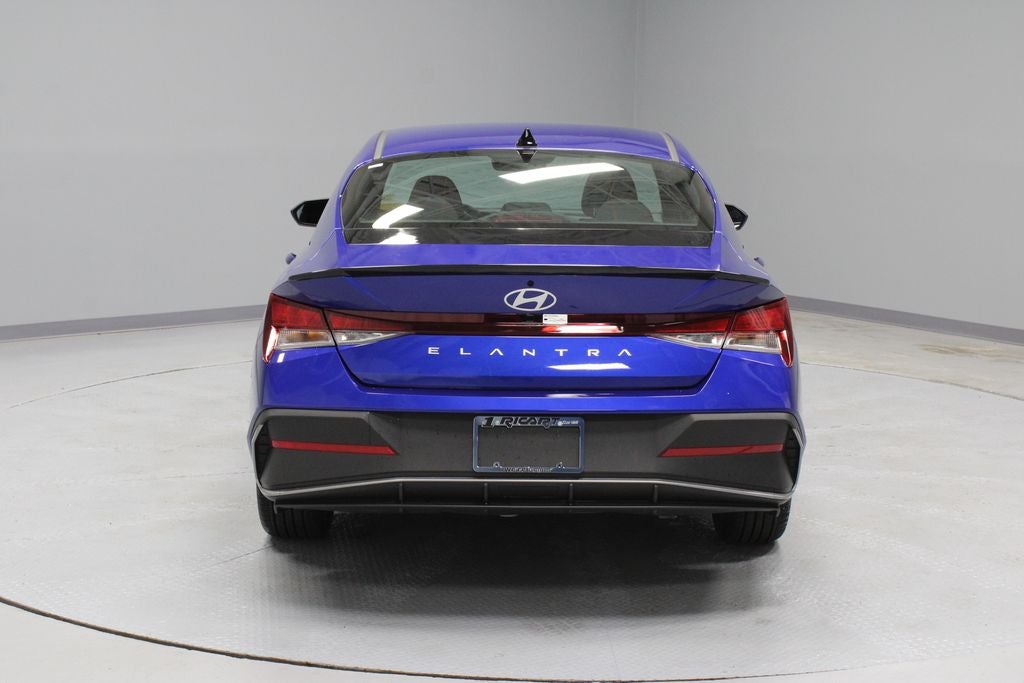 2025 Hyundai ELANTRA SEL Sport IVT