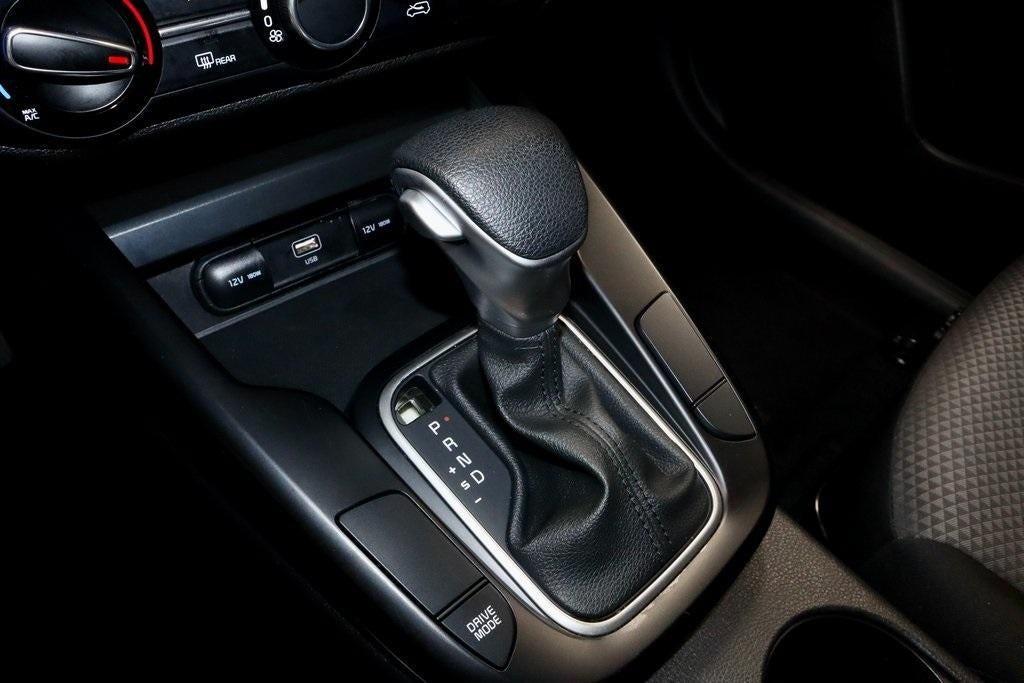 2024 Kia Soul LX IVT