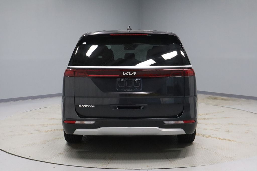 2024 Kia Carnival LX FWD w/Seat Pkg