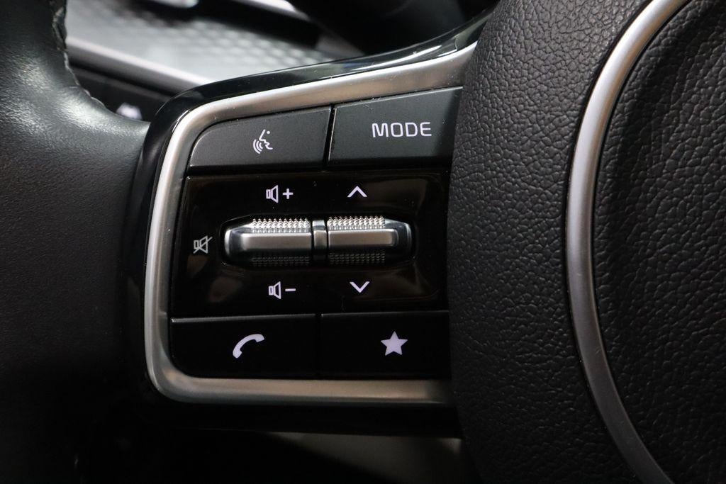 2024 Kia Carnival LX FWD w/Seat Pkg