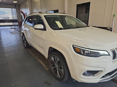 2019 Jeep Cherokee Overland