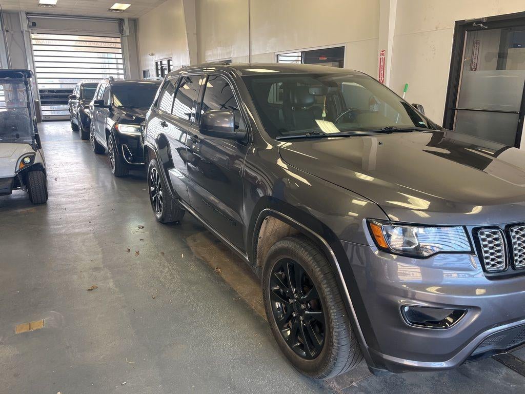 2020 Jeep Grand Cherokee Altitude