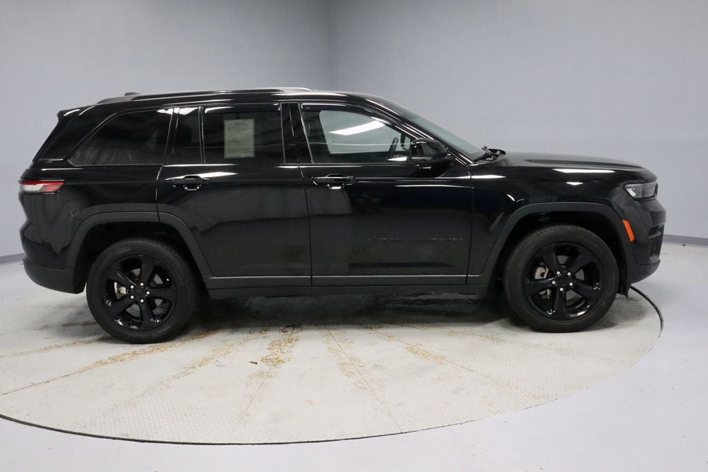 2023 Jeep Grand Cherokee Altitude