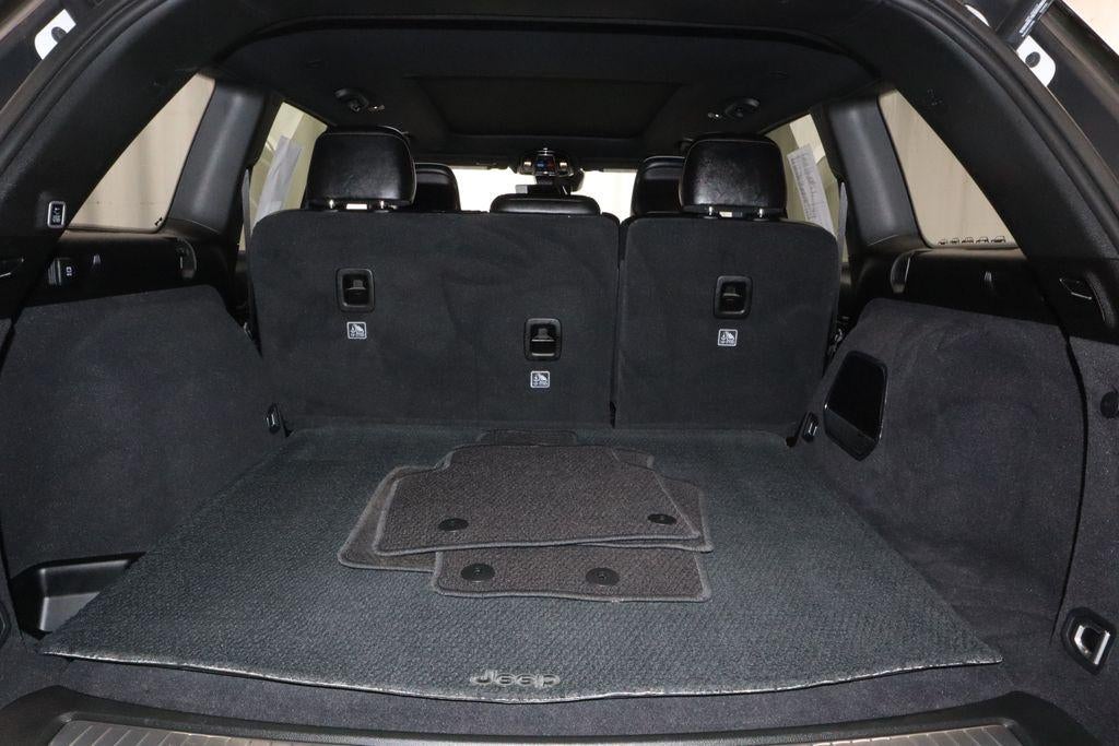 2023 Jeep Grand Cherokee Summit