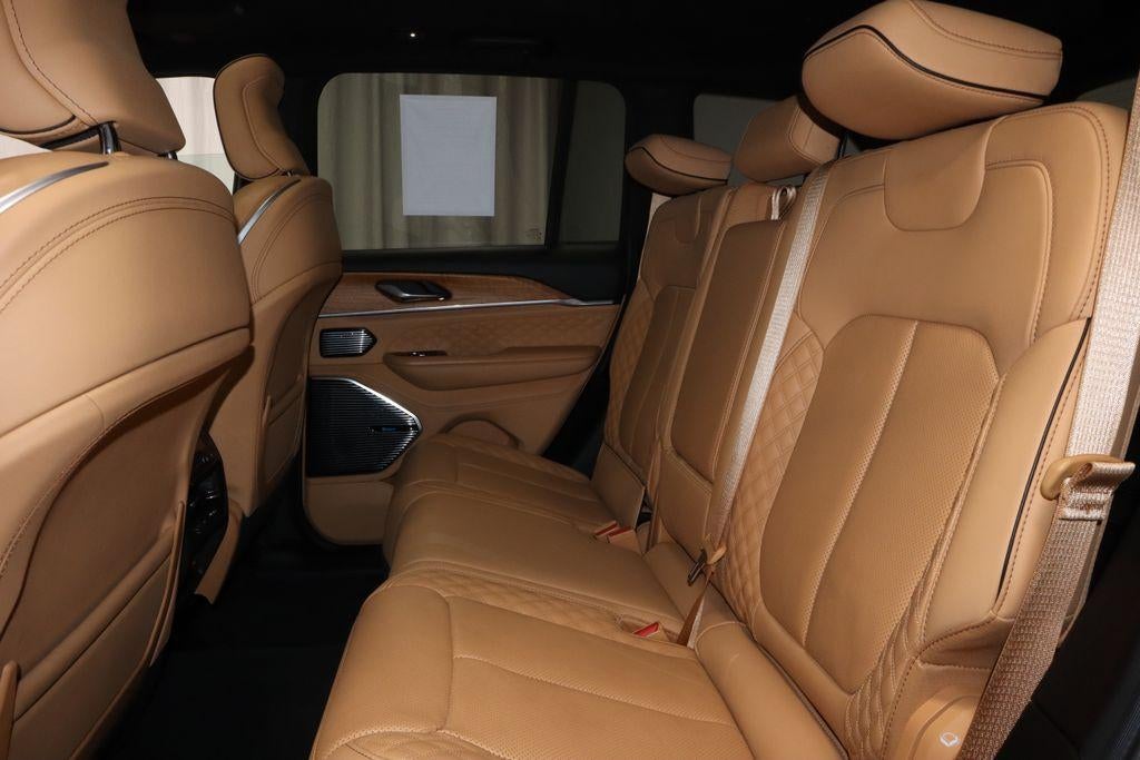 2025 Jeep Grand Cherokee Summit Reserve