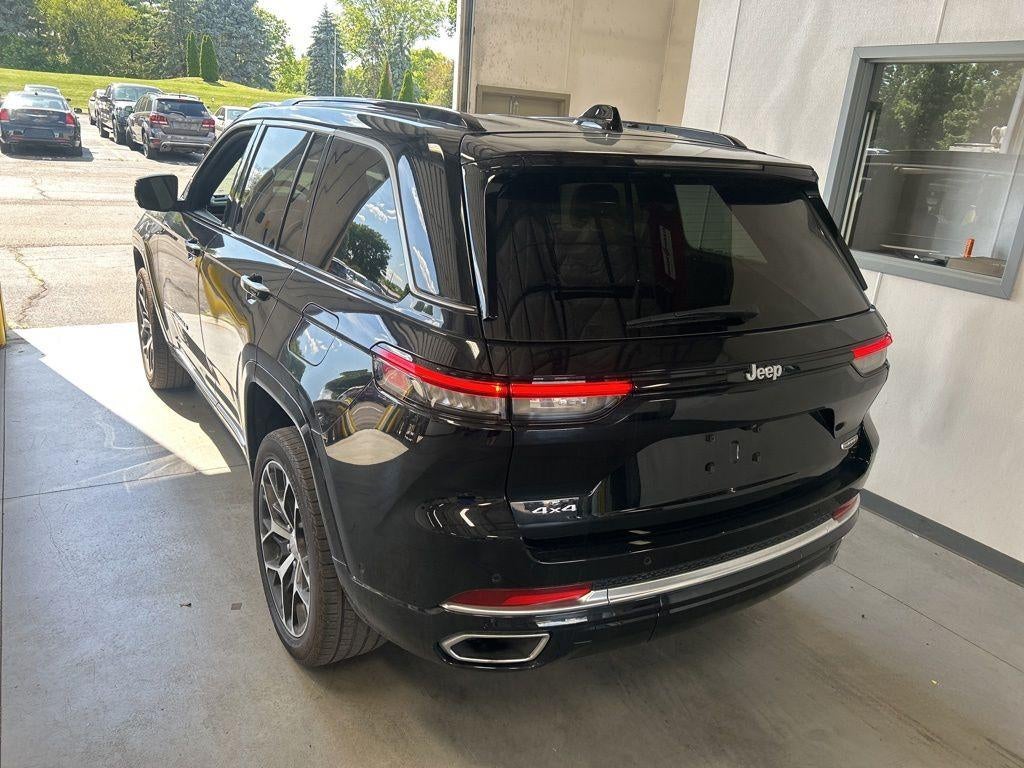 2025 Jeep Grand Cherokee Summit
