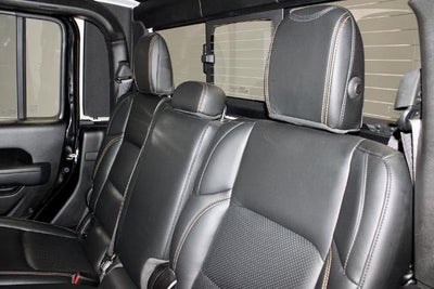2024 Jeep Gladiator Sport