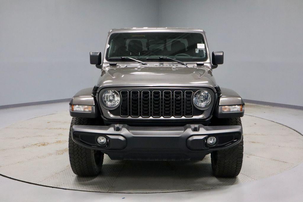 2024 Jeep Gladiator Nighthawk