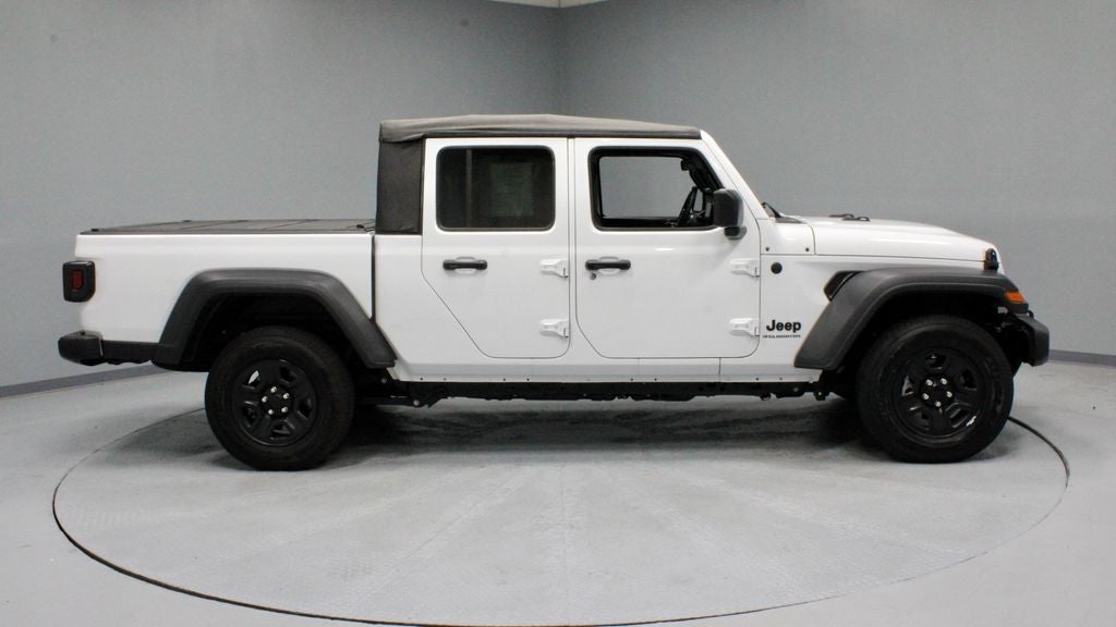 2025 Jeep Gladiator Sport