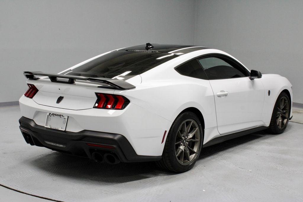 2024 Ford Mustang Dark Horse