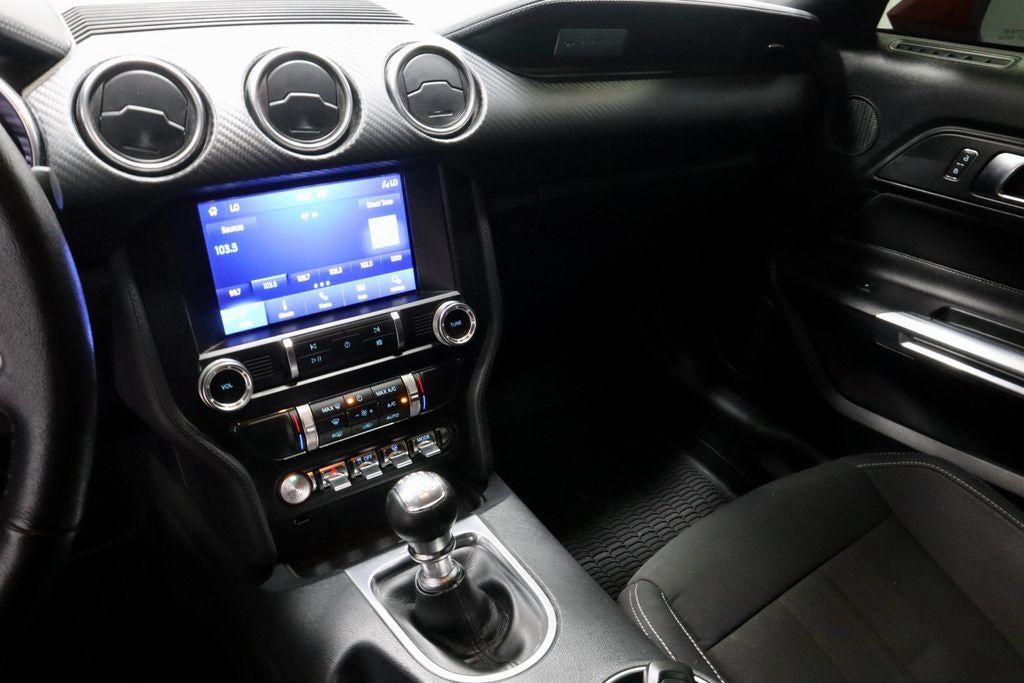 2021 Ford Mustang EcoBoost