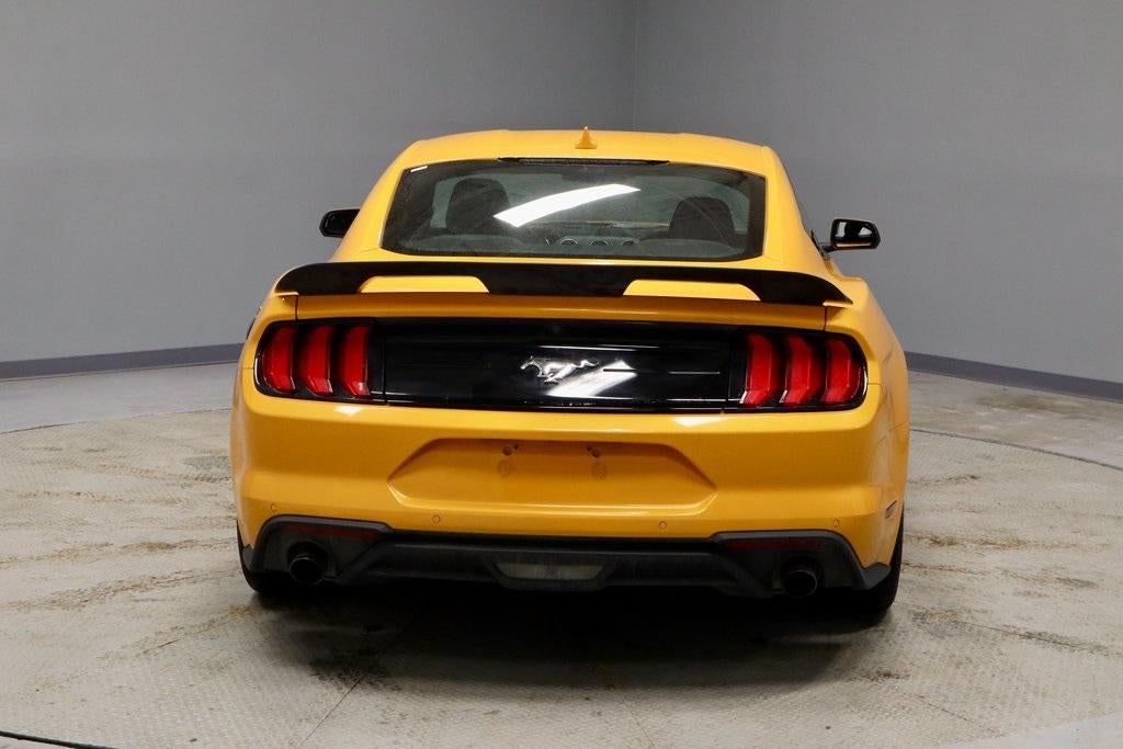 2022 Ford Mustang EcoBoost