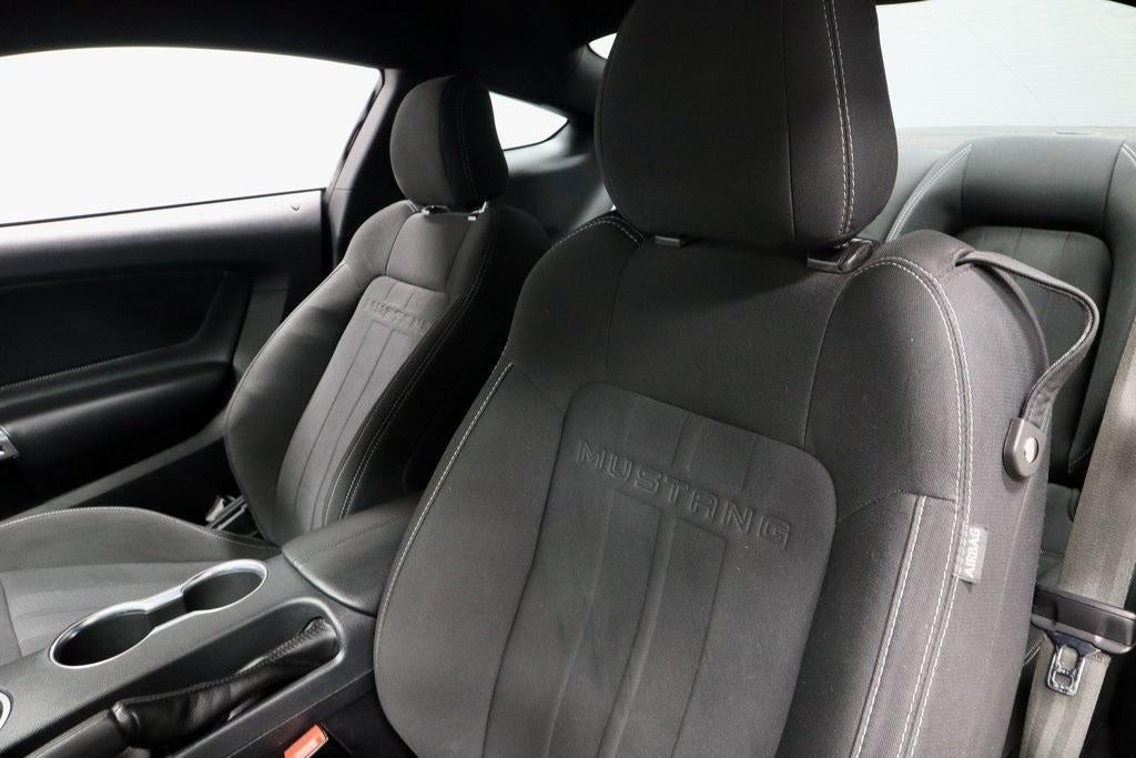 2022 Ford Mustang EcoBoost