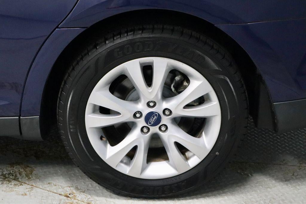 2011 Ford Taurus SEL