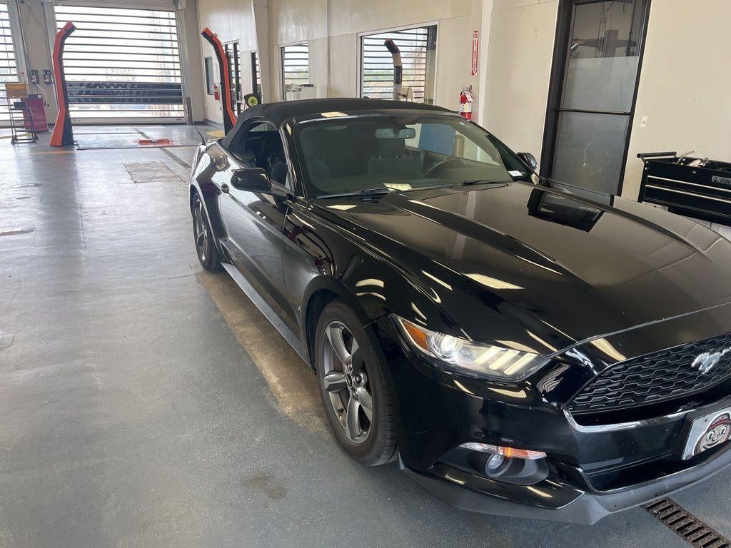 2017 Ford Mustang V6