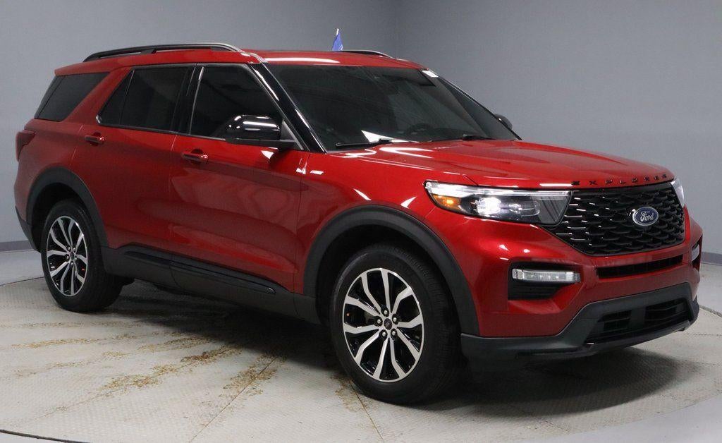 2024 Ford Explorer ST-Line