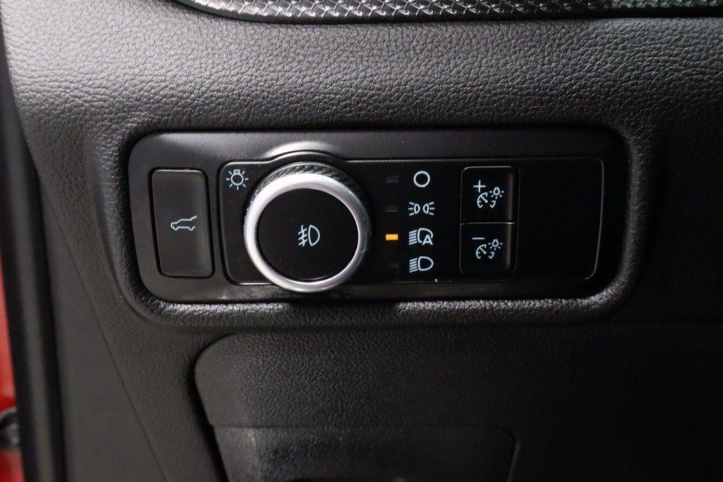 2024 Ford Explorer ST-Line