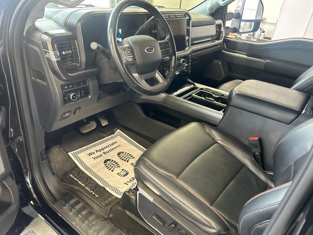 2023 Ford Super Duty F-250 SRW Lariat