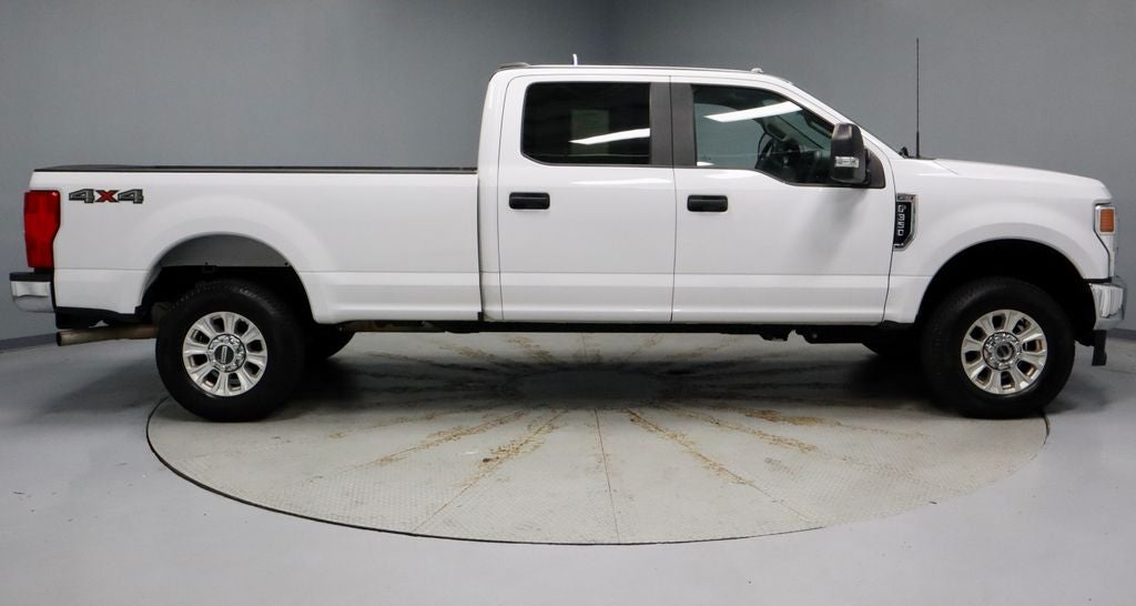 2022 Ford Super Duty F-350 SRW XL