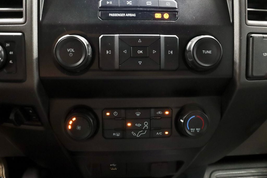 2022 Ford Super Duty F-350 SRW XL