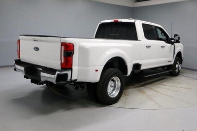 2025 Ford Super Duty F-350 DRW Lariat