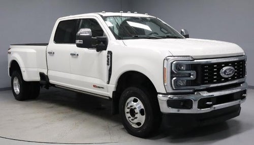 2023 Ford Super Duty F-350 DRW Lariat