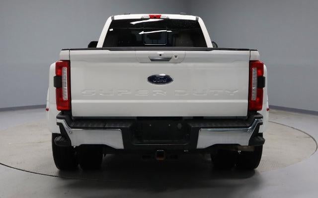 2023 Ford Super Duty F-350 DRW Lariat