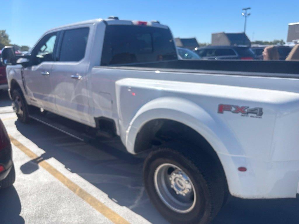 2024 Ford Super Duty F-350 DRW Platinum