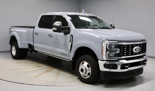 2024 Ford Super Duty F-350 DRW Lariat