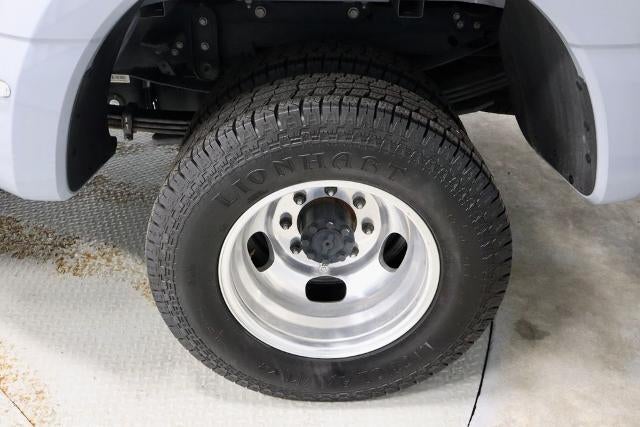 2024 Ford Super Duty F-350 DRW Lariat