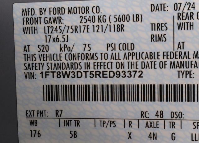 2024 Ford Super Duty F-350 DRW Lariat