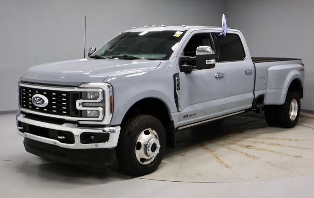 2024 Ford Super Duty F-350 DRW Lariat