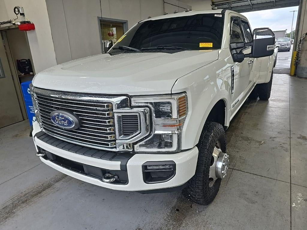 2022 Ford Super Duty F-350 DRW Platinum