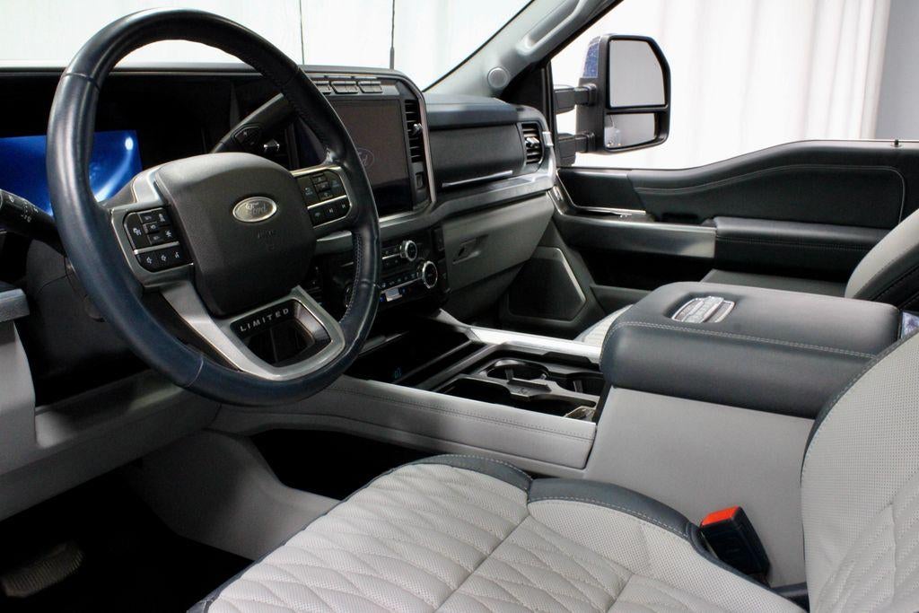 2024 Ford Super Duty F-450 DRW Limited
