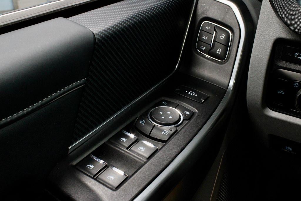 2024 Ford Super Duty F-450 DRW Limited