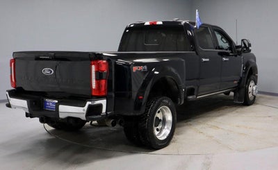 2023 Ford Super Duty F-450 DRW Lariat