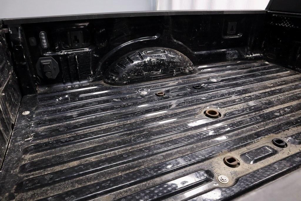 2023 Ford Super Duty F-450 DRW Lariat