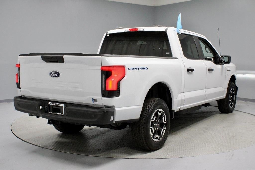 2022 Ford F-150 Lightning Pro