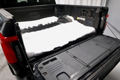 2024 Ford F-150 Lightning XLT