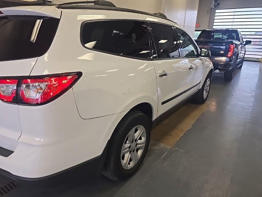 2017 Chevrolet Traverse LS